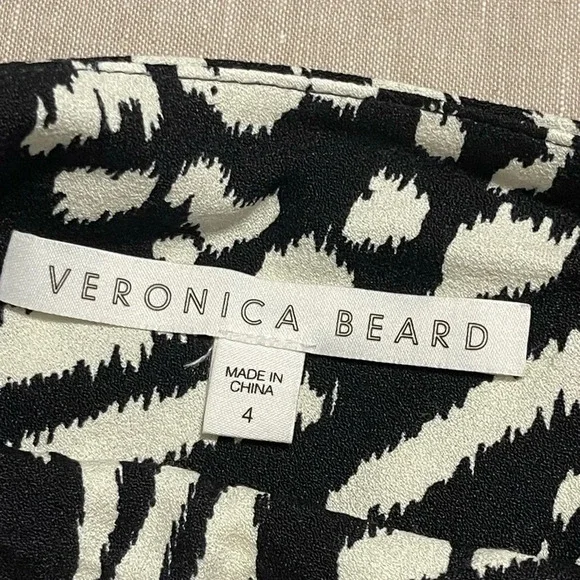 Veronica Beard | Ari Skirt in Black Ikat Print, Size 4 - Picture 4 of 6